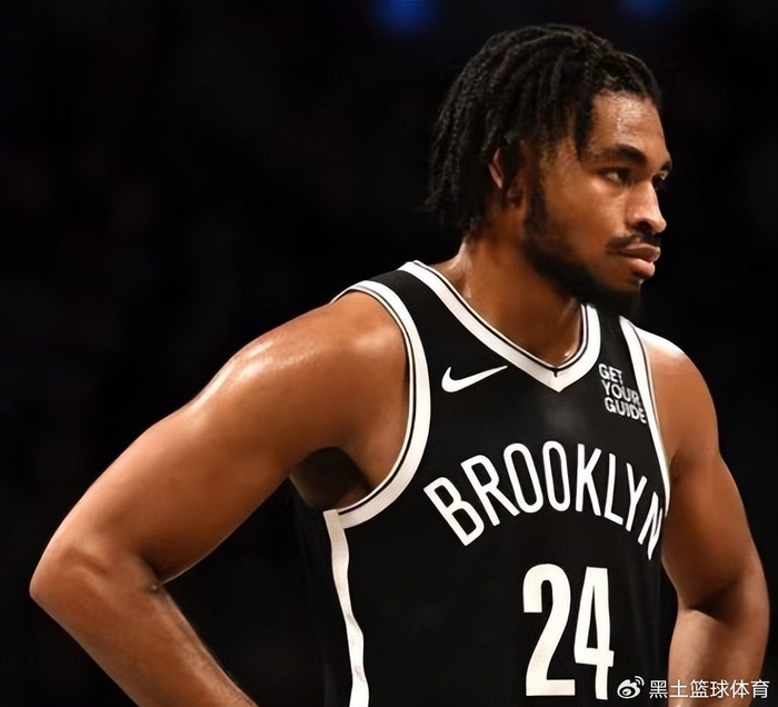 富尔茨签约猛龙难立足，托马斯被裁引热议