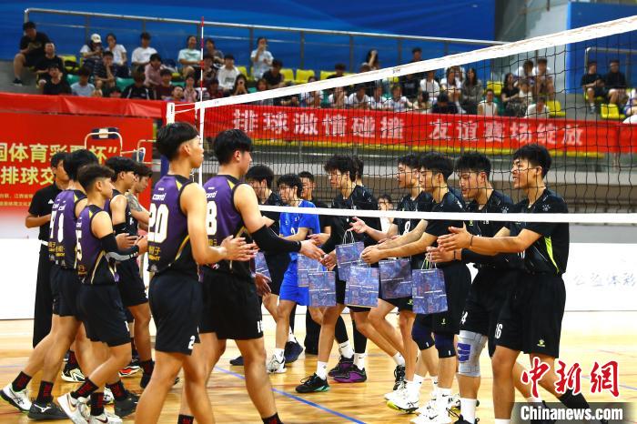 赣台两地大学生排球友好交流在南昌大学拉开帷