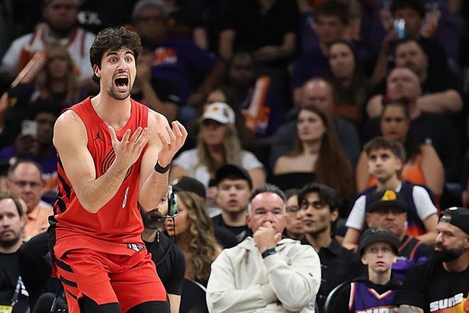 开拓者力克快船晋级季后赛 将迎战马刺挑战